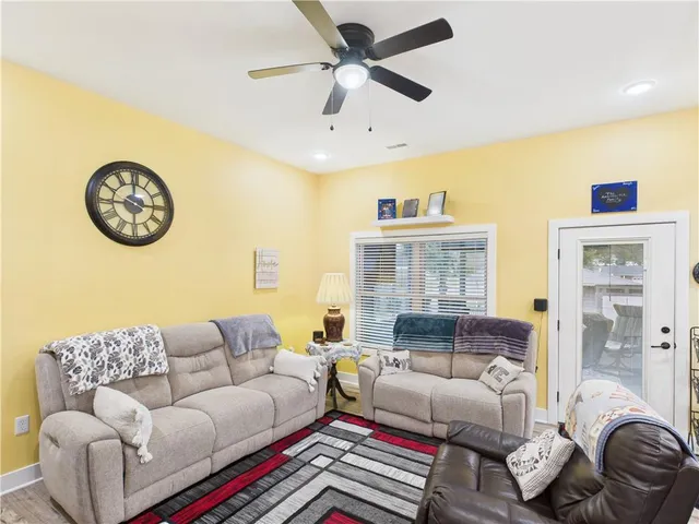 $315,000 | 1520 Madison Avenue, Sedalia, MO 65301