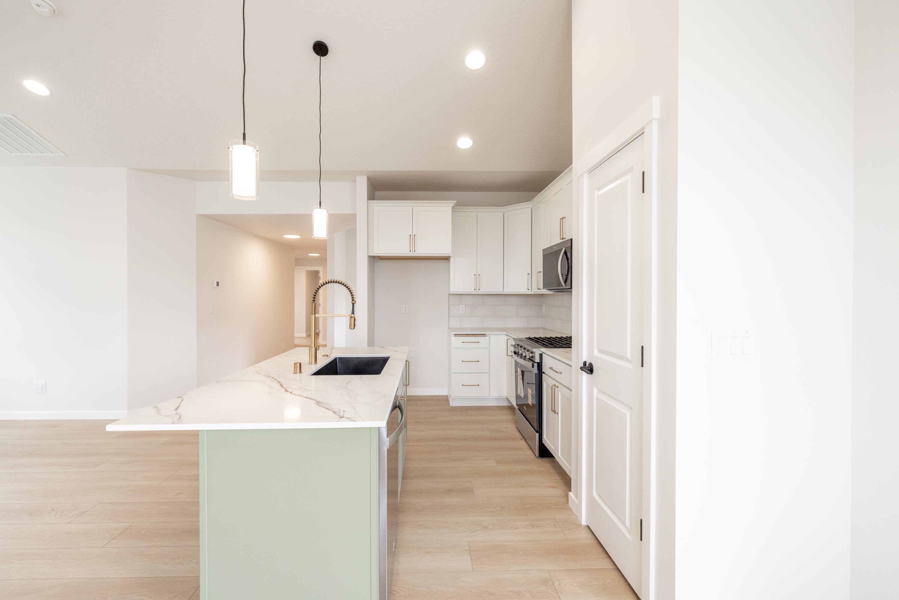 12215 North Dupont Road Spokane, WA 99218 - Photo 13 of 29 Gallery Image 13