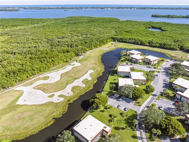 $1,500 | 73 Royal Oak Court, Unit 103, Vero Beach, FL 32962