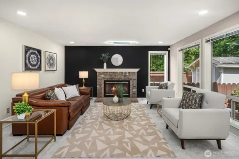$1,528,000 | 4020 262nd Place Southeast, Sammamish, WA 98029