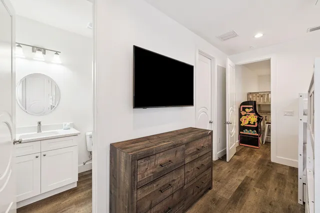 $2,300,000 | 4763 Bonaire Cay, Destin, FL 32541