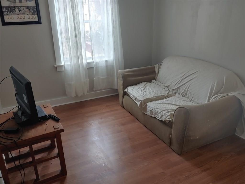 1539 Pennock Road Pittsburgh, PA 15212 - Photo 11 of 21 Gallery Image 11