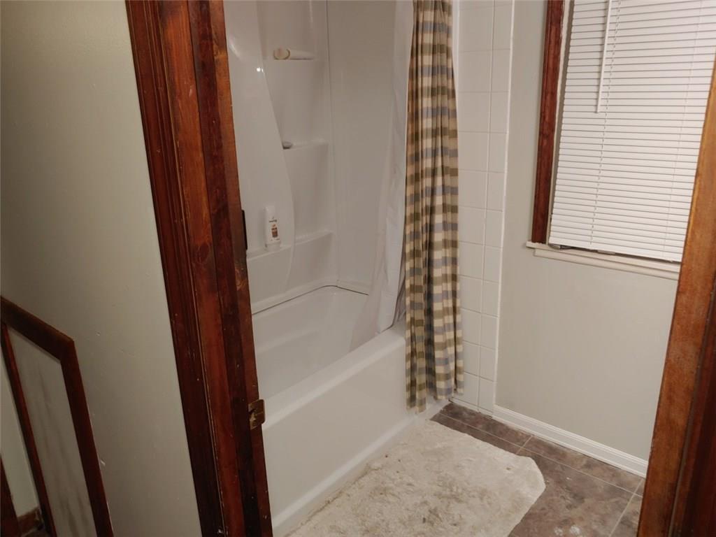 1539 Pennock Road Pittsburgh, PA 15212 - Photo 19 of 21 Gallery Image 19