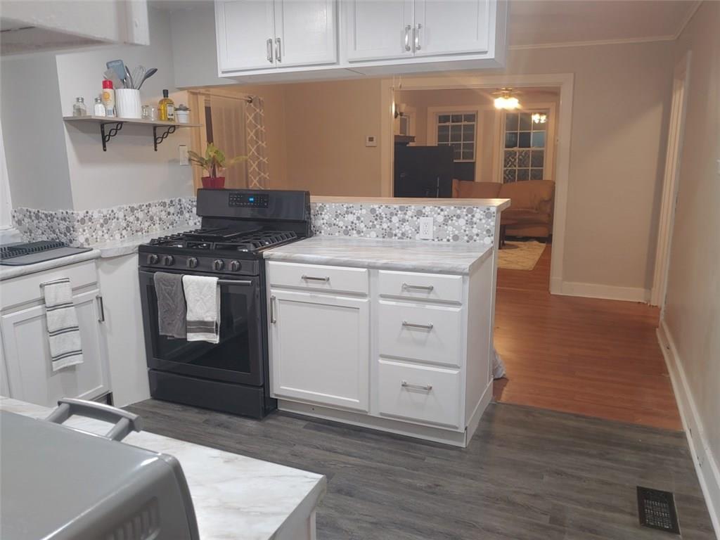 1539 Pennock Road Pittsburgh, PA 15212 - Photo 3 of 21 Gallery Image 3