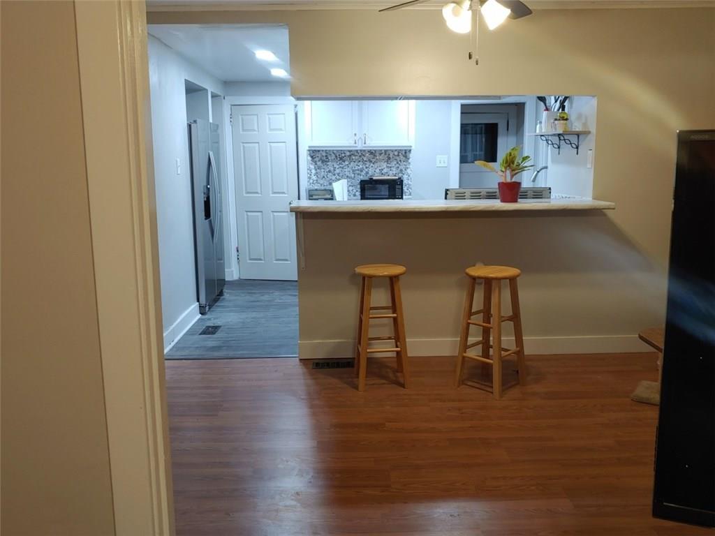1539 Pennock Road Pittsburgh, PA 15212 - Photo 5 of 21 Gallery Image 5