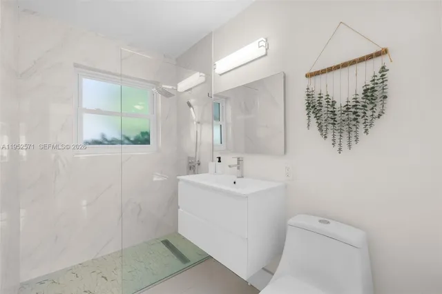 $960,000 | 416 Northeast 29th Street, Wilton Manors, FL 33334