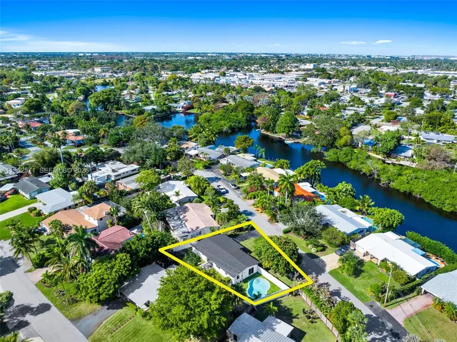 $960,000 | 416 Northeast 29th Street, Wilton Manors, FL 33334