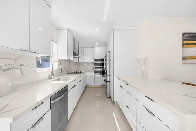 $960,000 | 416 Northeast 29th Street, Wilton Manors, FL 33334