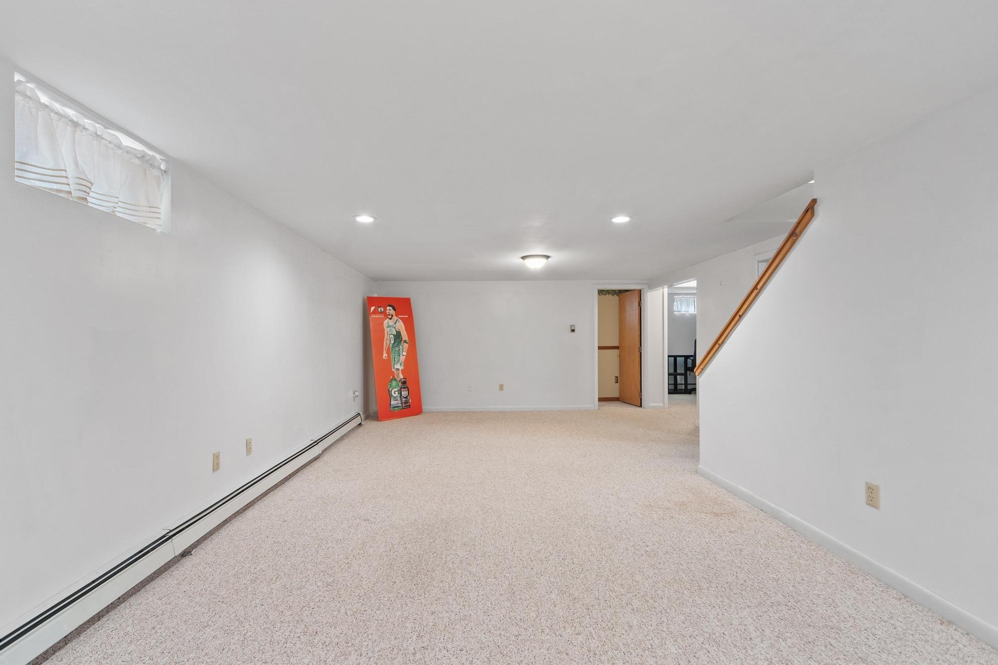370 Reed Street Manchester, NH 03102 - Photo 19 of 37 Gallery Image 19