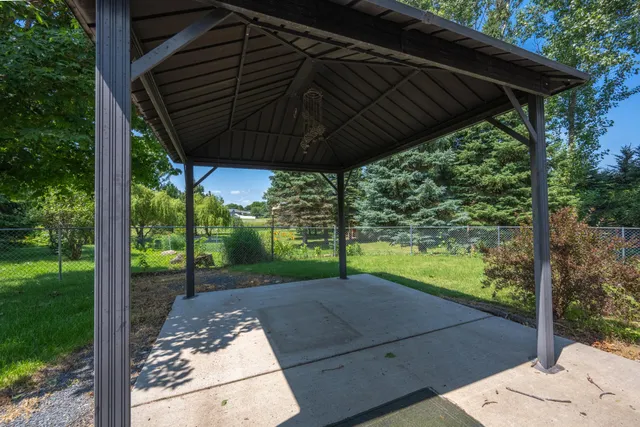 $248,000 | 1812 Wooden Shoe Court, Unit 1812, Baldwin, WI 54002