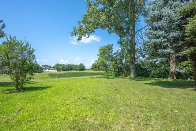 $248,000 | 1812 Wooden Shoe Court, Unit 1812, Baldwin, WI 54002