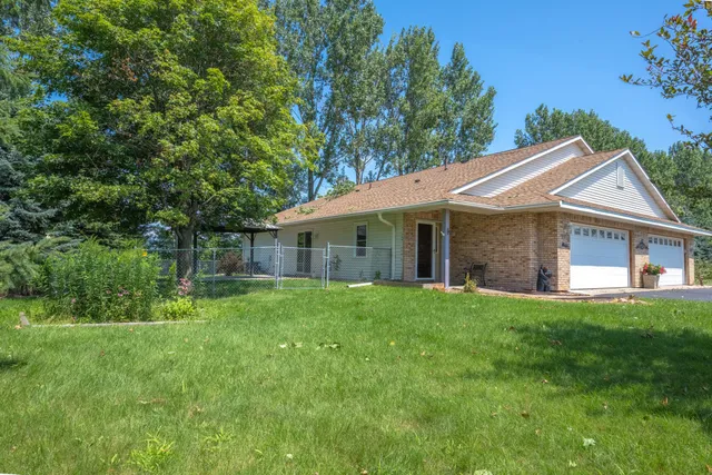 $248,000 | 1812 Wooden Shoe Court, Unit 1812, Baldwin, WI 54002