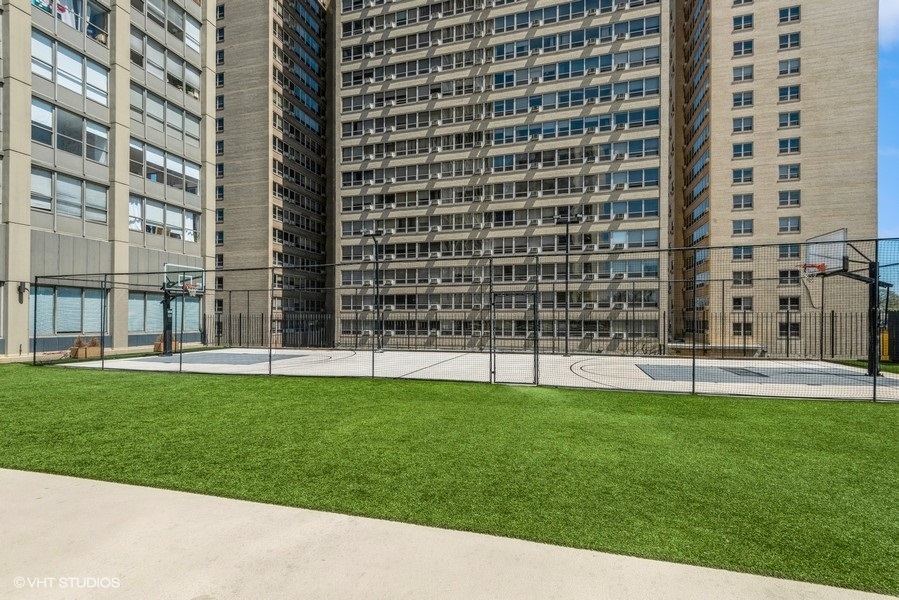 655 West Irving Park Road, Unit 5003 Chicago, IL 60613 - Photo 29 of 35