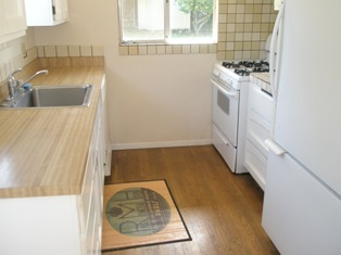 494 Alan Road Santa Barbara, CA 93109 - Photo 3 of 7 Kitchen