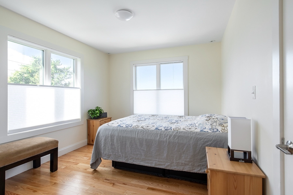 41 Cliff Road, Unit A Gloucester, MA 01930 - Photo 14 of 22