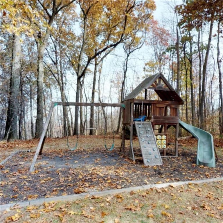 339 Parker Road Sarver, PA 16055 - Photo 3 of 22