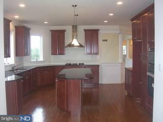 1760 Pemberton Road Blue Bell, PA 19422 - Photo 5 of 6 Gallery Image 5