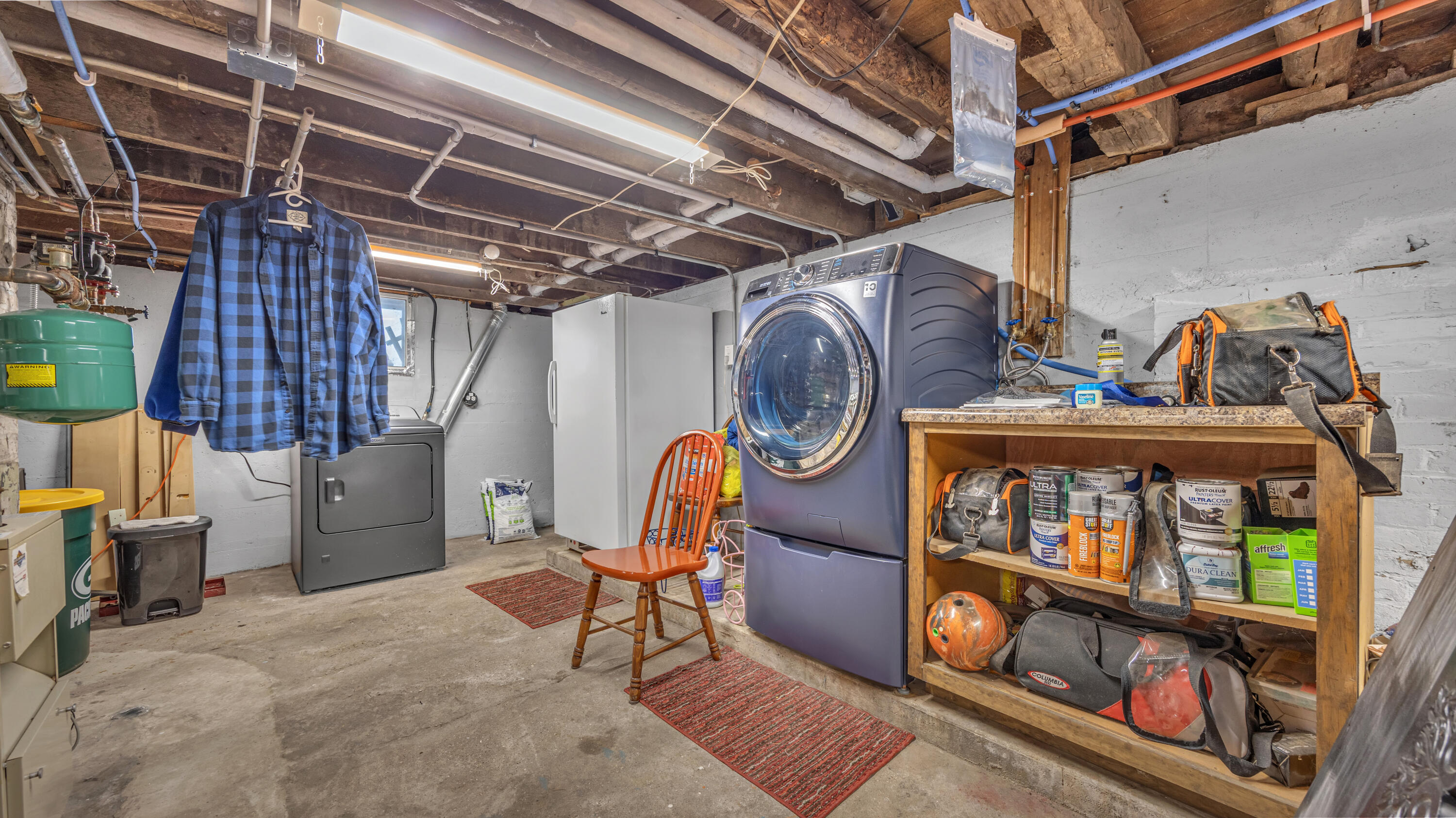 615 East Washington Avenue Cleveland, WI 53015 - Photo 22 of 33 Laundry