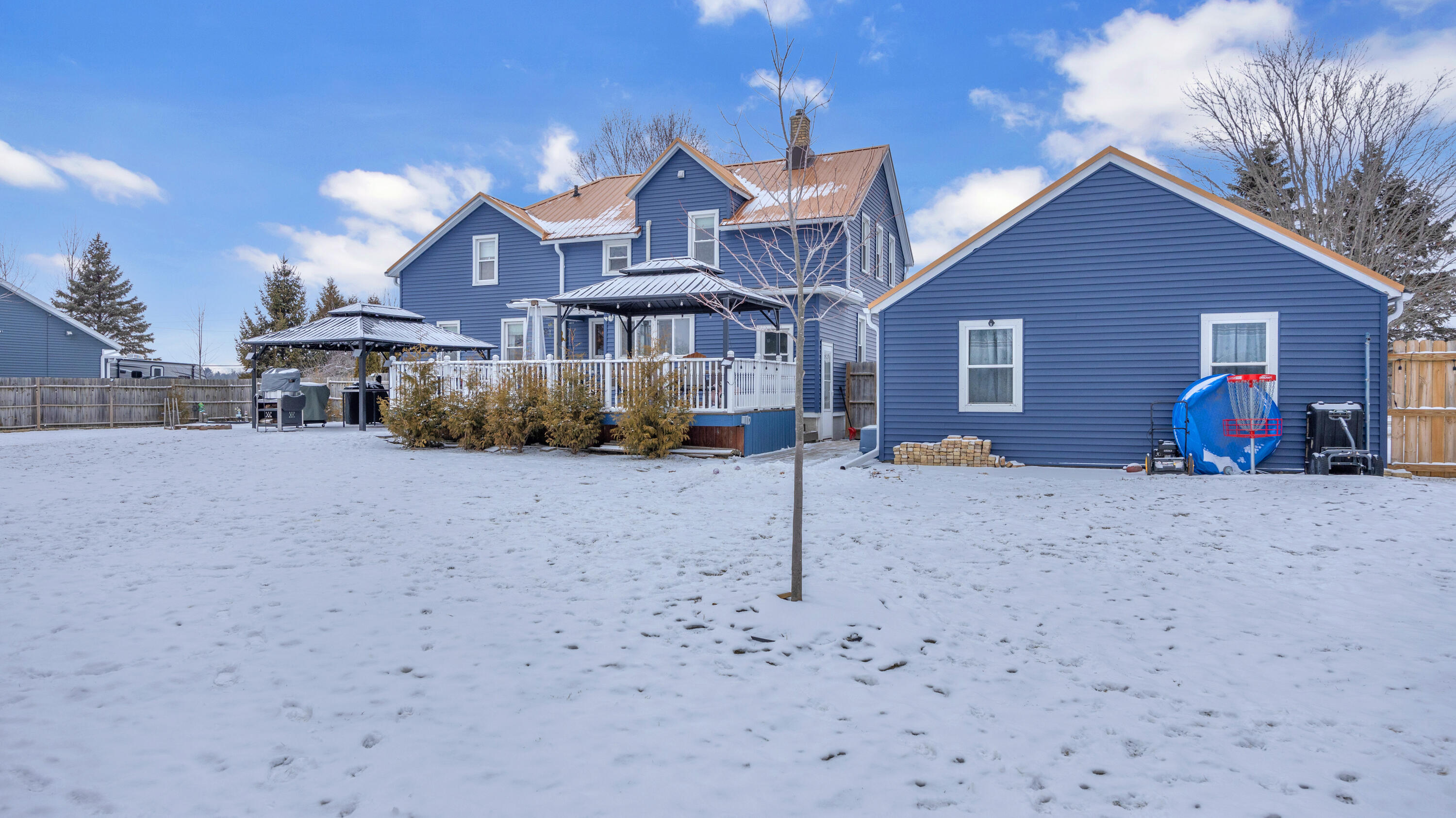 615 East Washington Avenue Cleveland, WI 53015 - Photo 27 of 33 Backyard 1
