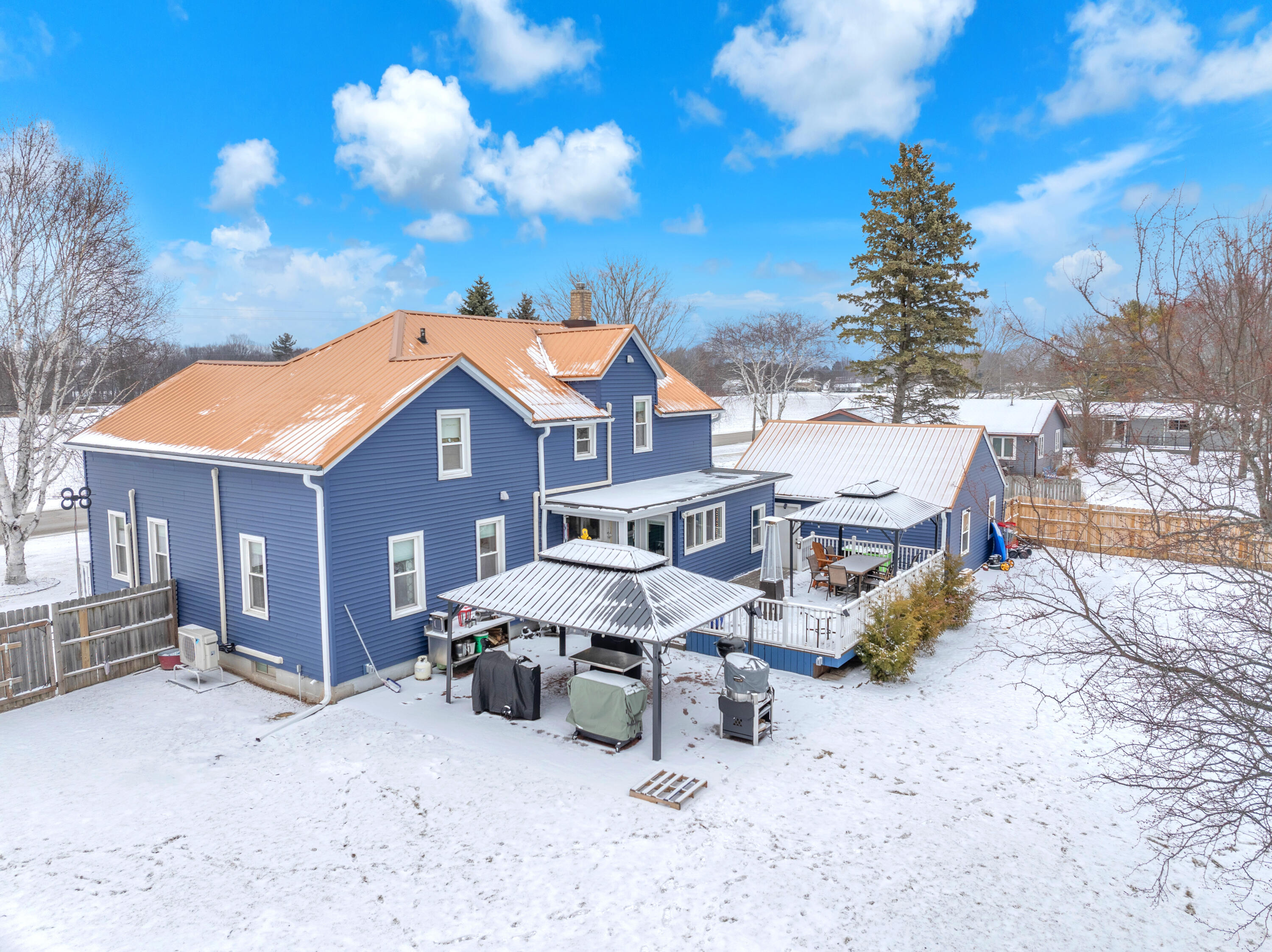 615 East Washington Avenue Cleveland, WI 53015 - Photo 3 of 33 Backyard Aerial 1-2