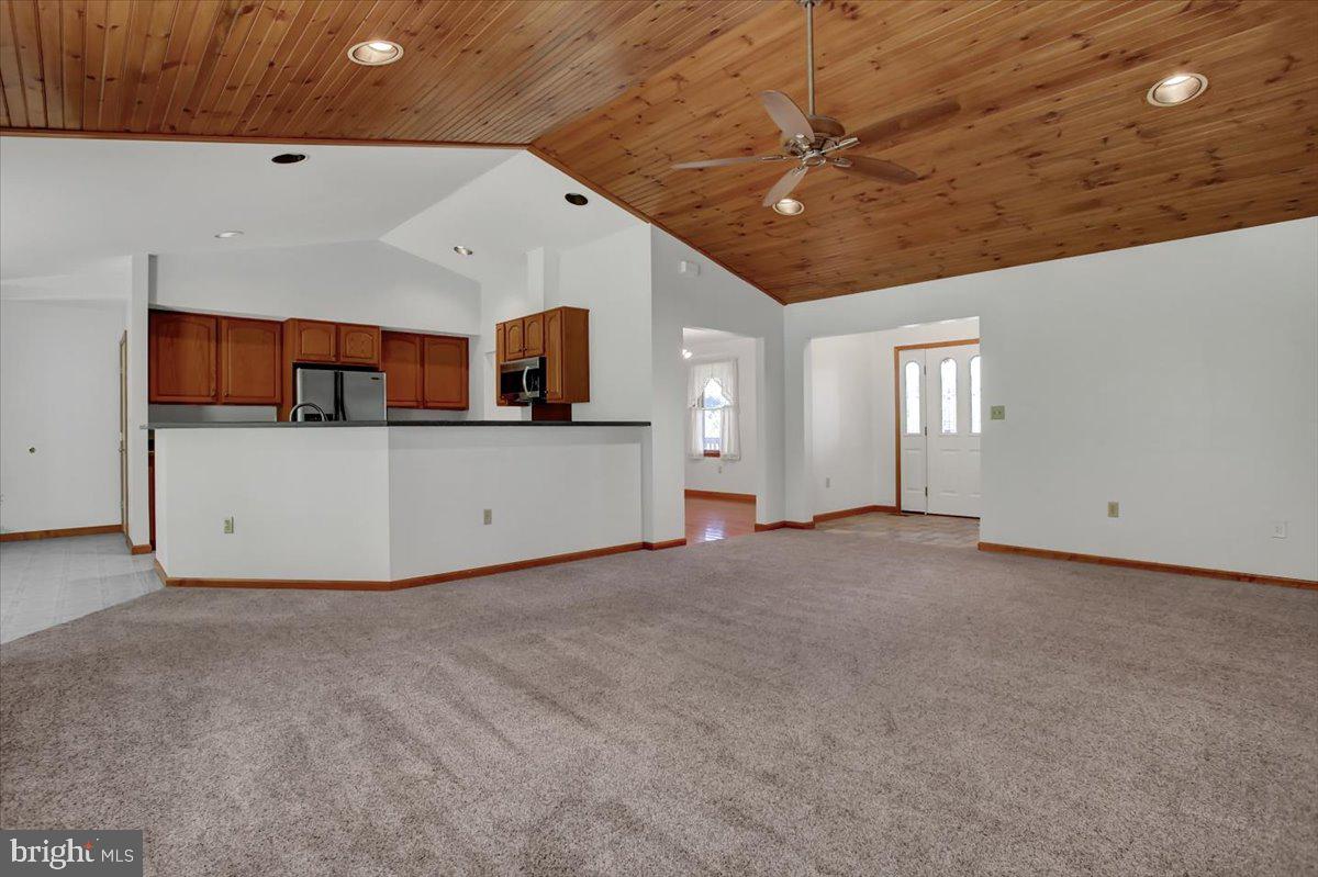 1384 Eagle Point Road Kutztown, PA 19530 - Photo 8 of 44 Open concept design