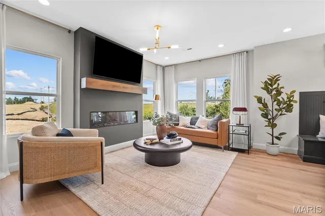 $366,000 | 0 Tbb@arlington At Lienemann Townes Street, St. Charles, MO 63303