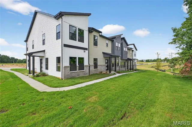 $366,000 | 0 Tbb@arlington At Lienemann Townes Street, St. Charles, MO 63303