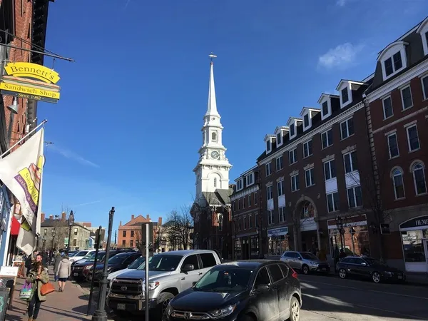 $2,795 | 55 Congress Street, Unit 504, Portsmouth, NH 03801