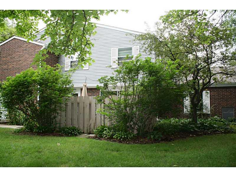 3966 Braddock Road, Unit 3966 Indianapolis, IN 46268 - Photo 19 of 20 Gallery Image 19