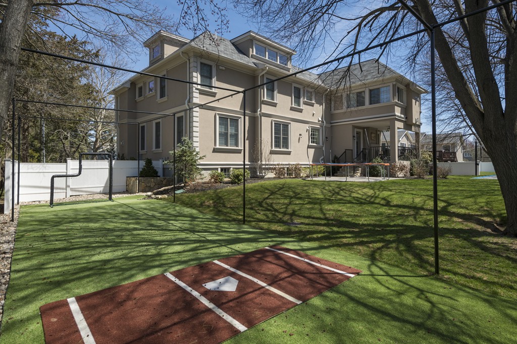 211 Old Farm Road Newton, MA 02459 - Photo 30 of 30
