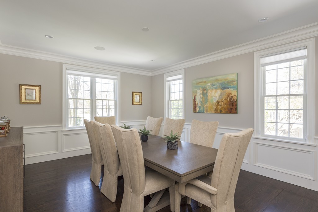 211 Old Farm Road Newton, MA 02459 - Photo 7 of 30