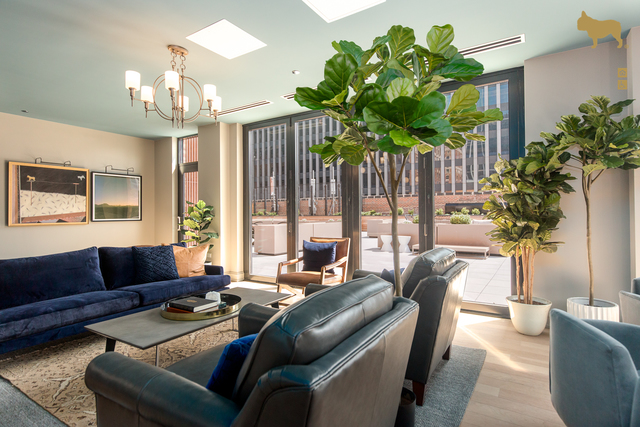 30 East Adams Street, Unit 403 Chicago, IL 60603 - Photo 18 of 23