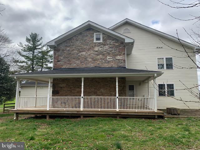 12031 Houck Road Union Bridge, MD 21791 - Photo 4 of 37