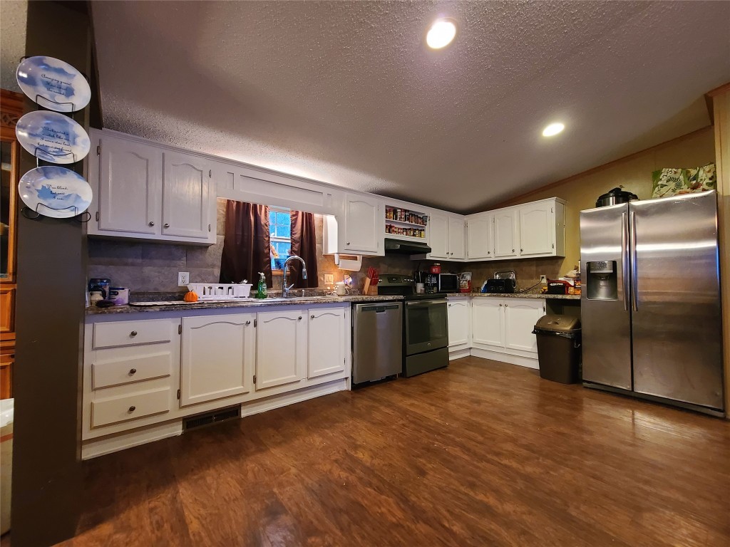 973 Sapbush Road Chenango Forks, NY 13746 - Photo 11 of 35 Gallery Image 11