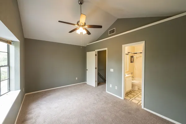 $1,425 | 11901 Swearingen Drive, Unit 15, Austin, TX 78758