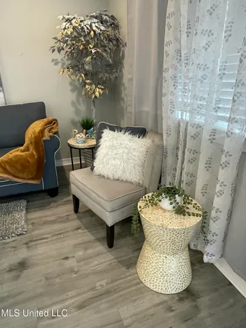 $1,700 | 1282 Beach Boulevard, Unit 204, Biloxi, MS 39530