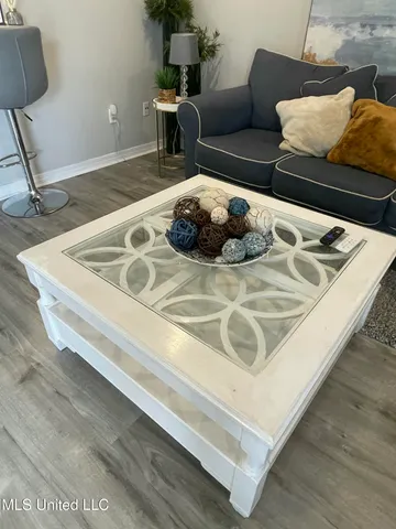 $1,700 | 1282 Beach Boulevard, Unit 204, Biloxi, MS 39530