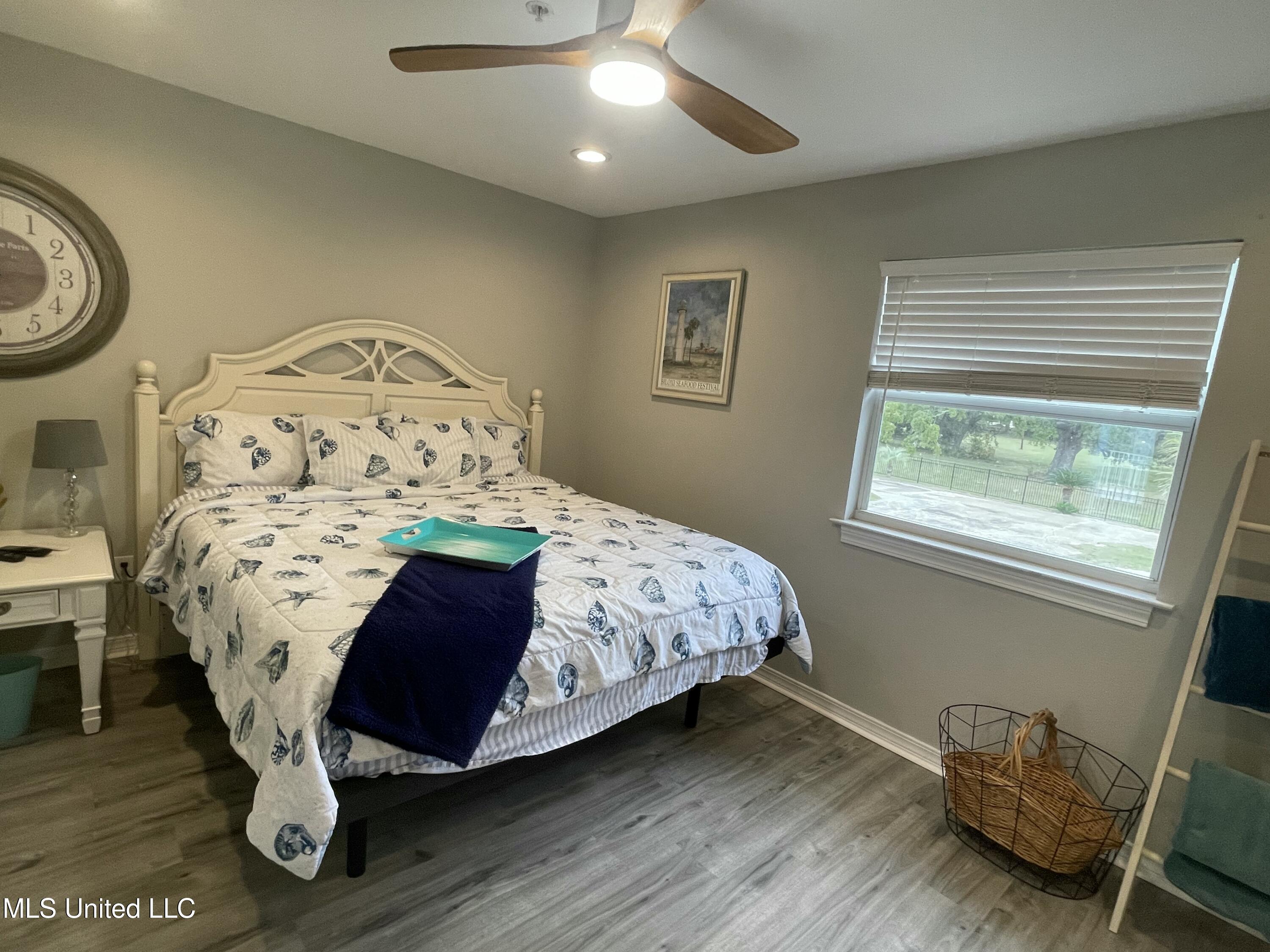 1282 Beach Boulevard, Unit 204 Biloxi, MS 39530 - Photo 27 of 47 IMG_7407