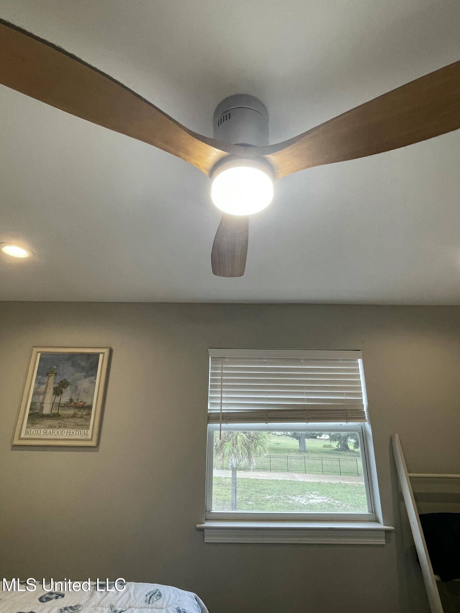 1282 Beach Boulevard, Unit 204 Biloxi, MS 39530 - Photo 28 of 47 IMG_7408