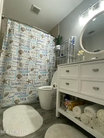 $1,700 | 1282 Beach Boulevard, Unit 204, Biloxi, MS 39530