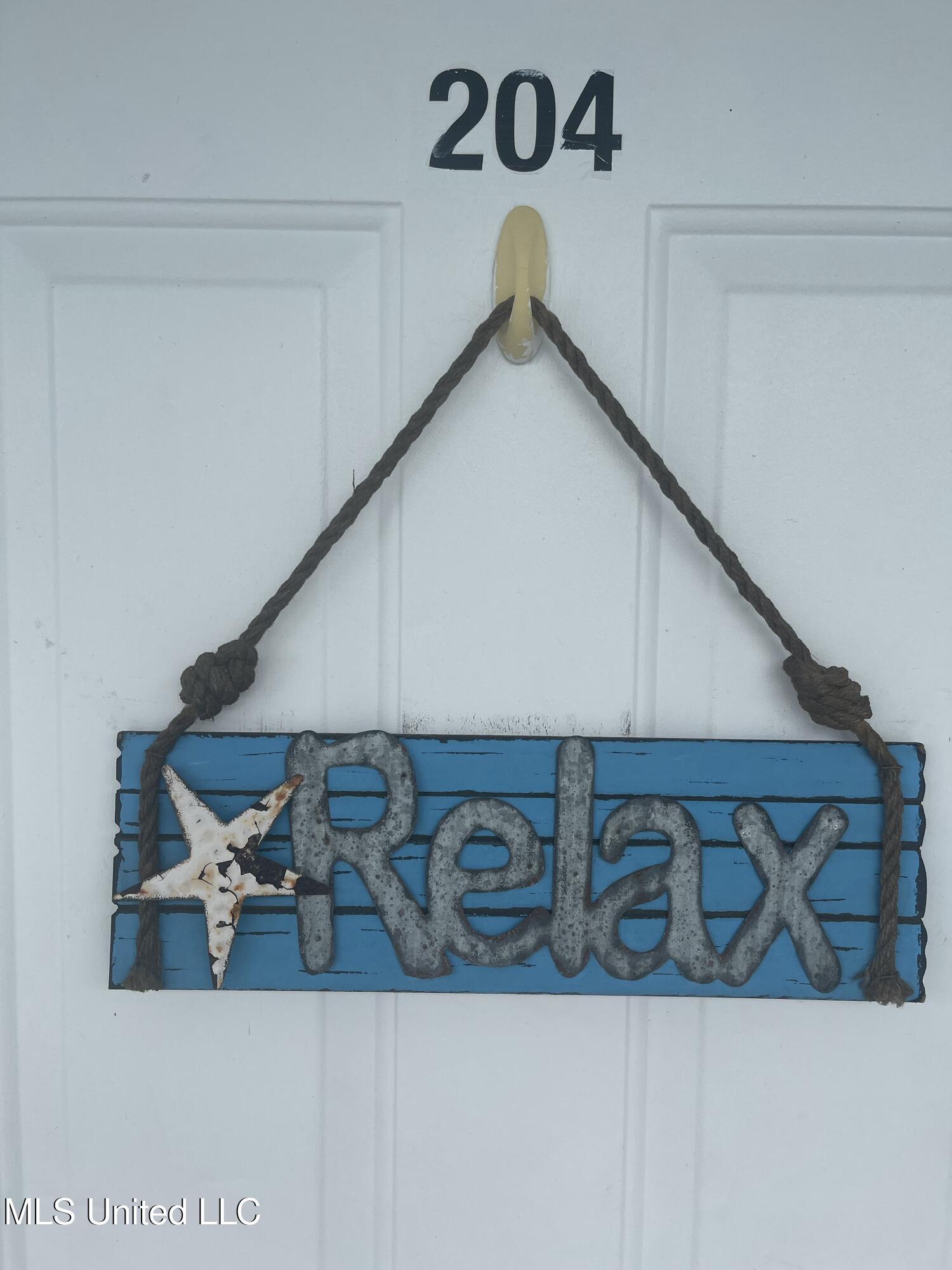 1282 Beach Boulevard, Unit 204 Biloxi, MS 39530 - Photo 3 of 47 IMG_7381