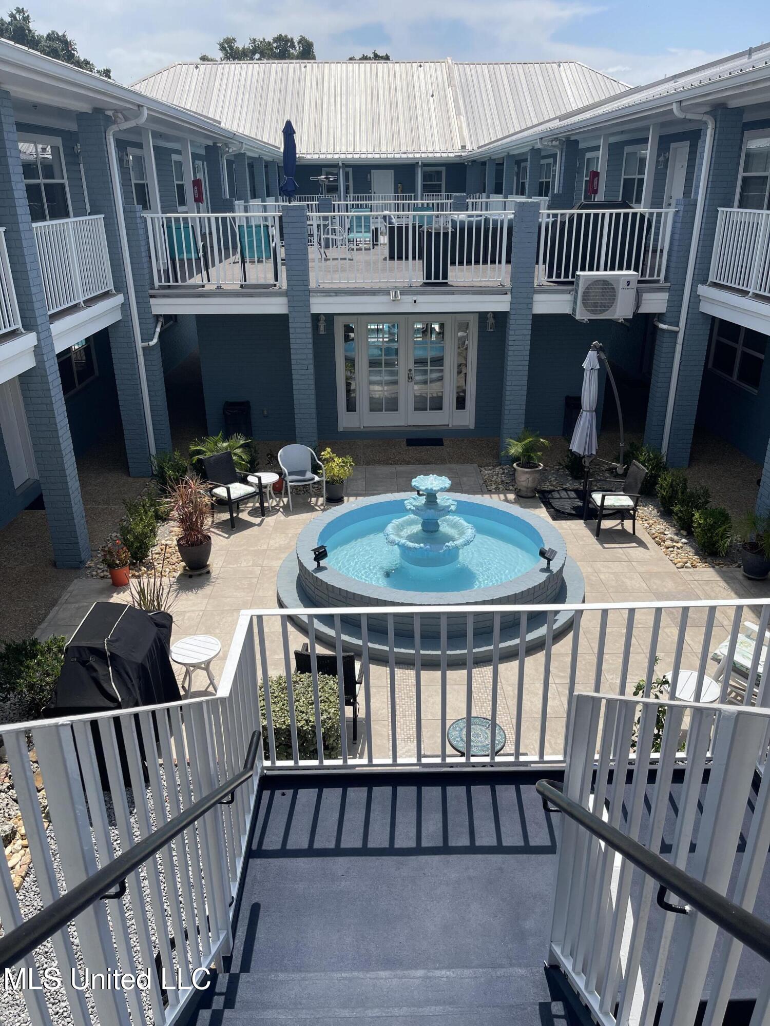 1282 Beach Boulevard, Unit 204 Biloxi, MS 39530 - Photo 38 of 47 IMG_6854