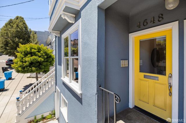 a view of an entryway