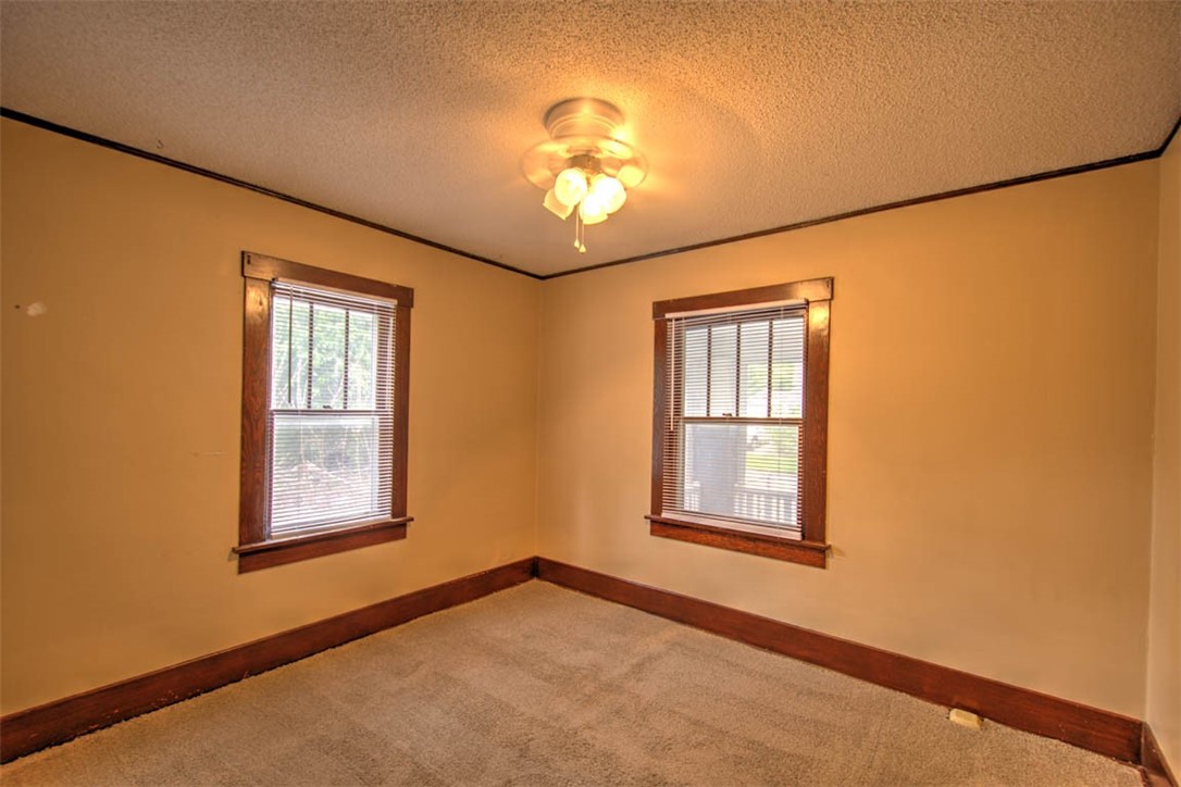 124 South 20th Street Decatur, IL 62521 - Photo 15 of 28