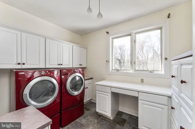 $1,500,000 | 961 West Skippack Pike, Blue Bell, PA 19422