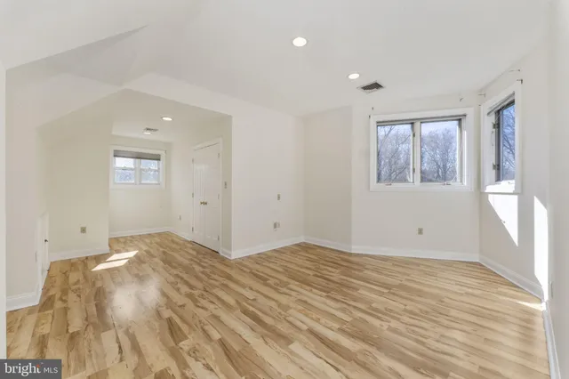 $1,500,000 | 961 West Skippack Pike, Blue Bell, PA 19422