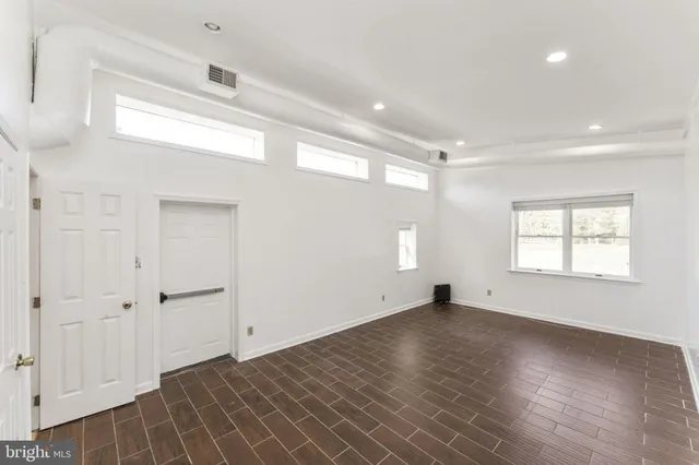 $1,500,000 | 961 West Skippack Pike, Blue Bell, PA 19422