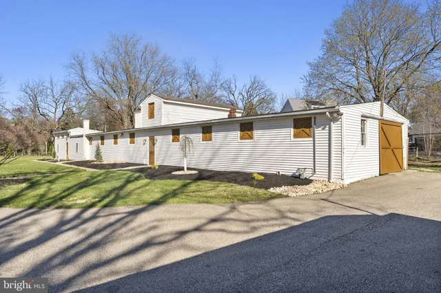 $1,500,000 | 961 West Skippack Pike, Blue Bell, PA 19422