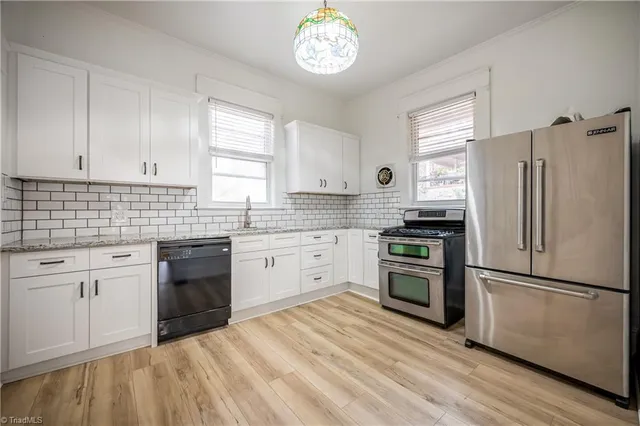 $359,900 | 1023 North Main Street, Mount Airy, NC 27030