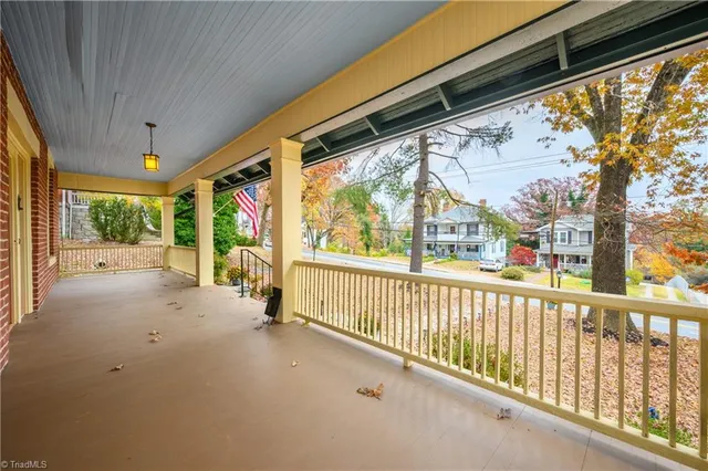 $359,900 | 1023 North Main Street, Mount Airy, NC 27030